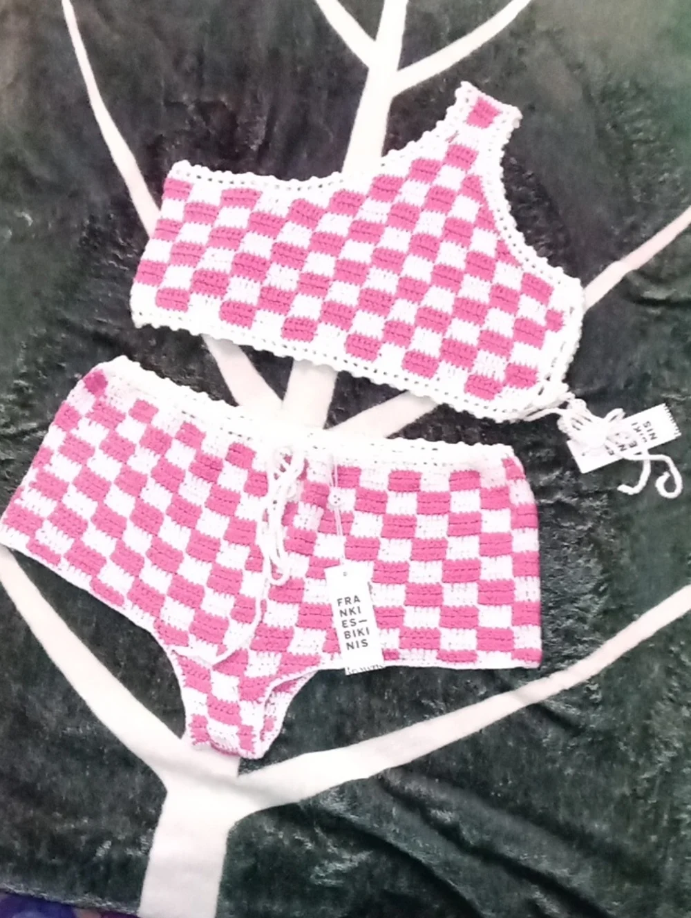 Frankie’s Bikinis NWT SET Pink Checkers Crochet Bikini Ingred Top
